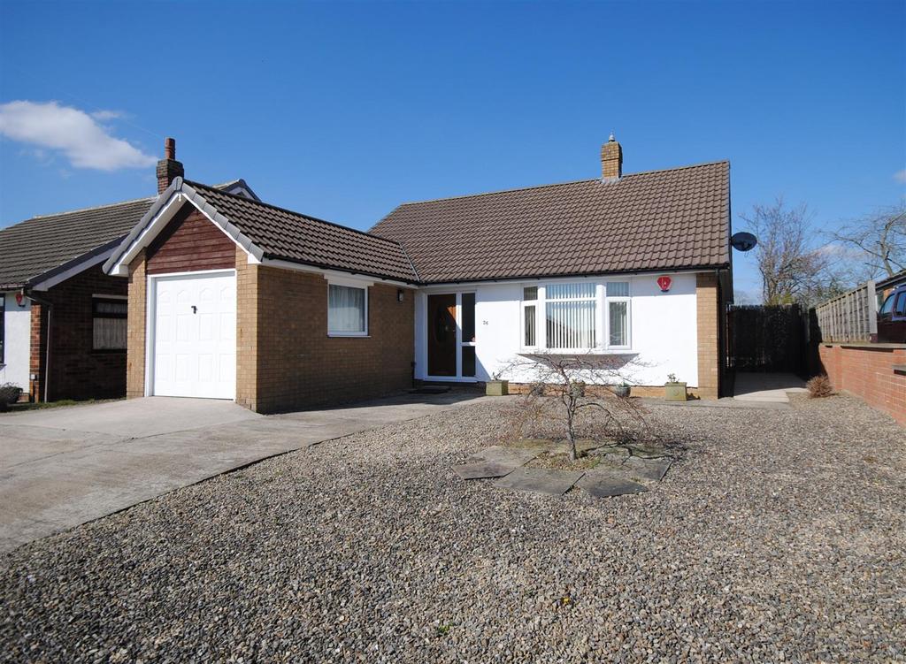 Springmead Drive, Garforth, Leeds 3 bed detached bungalow - £319,995