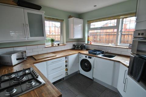 64 Oakhill Road, Doncaster, DN2 5NY