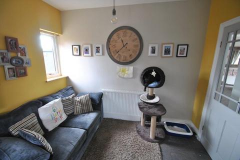 64 Oakhill Road, Doncaster, DN2 5NY