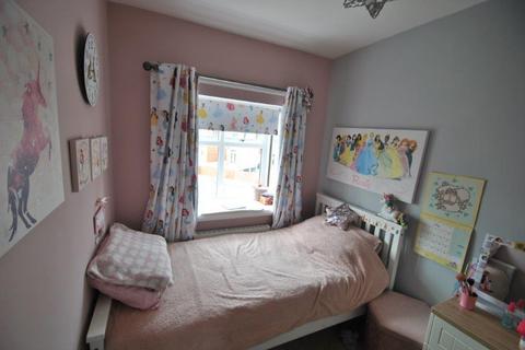 64 Oakhill Road, Doncaster, DN2 5NY