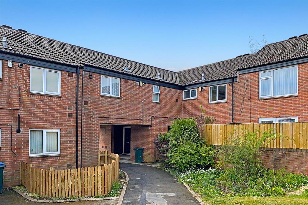 Tanyard Close, Tile Hill, Coventry 1 bed £700 pcm (£162 pw)