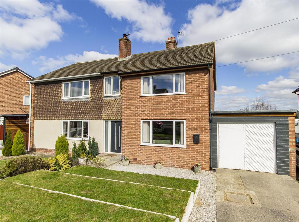 Cuttholme Road, Chesterfield 3 bed semidetached house for sale £219,950