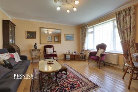 24 Stickleton Close, Greenford, UB6 9RQ