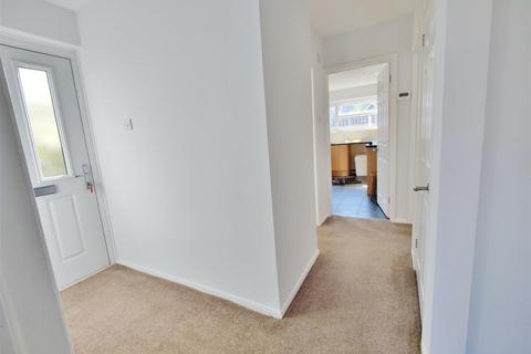 30 Cavendish Gardens, Westcliff-on-sea, SS0 9XS