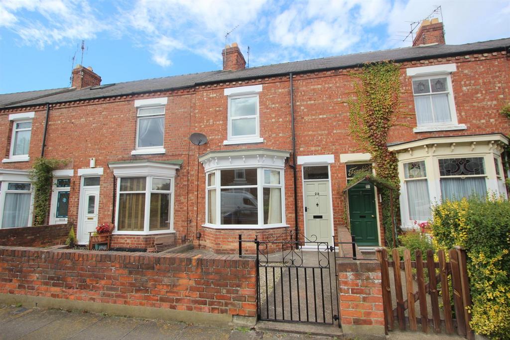 Bloomfield Road, Darlington 2 bed terraced house £595 pcm (£137 pw)