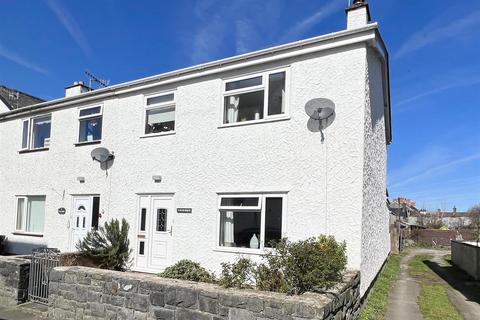 3 bedroom house for sale, George Street, Llanrwst