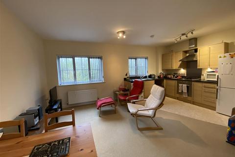 39 Violet Way, Kingsnorth, Ashford, TN23 3GH