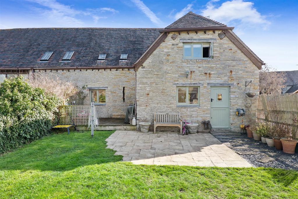 East Side, North Littleton, Evesham 3 bed barn conversion for sale £395,000