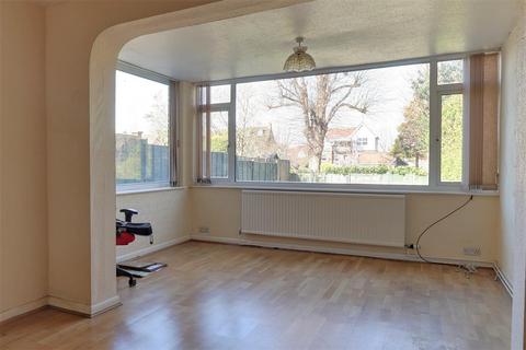 94 Brookfield Road, Hucclecote, Gloucester, GL3 3HJ