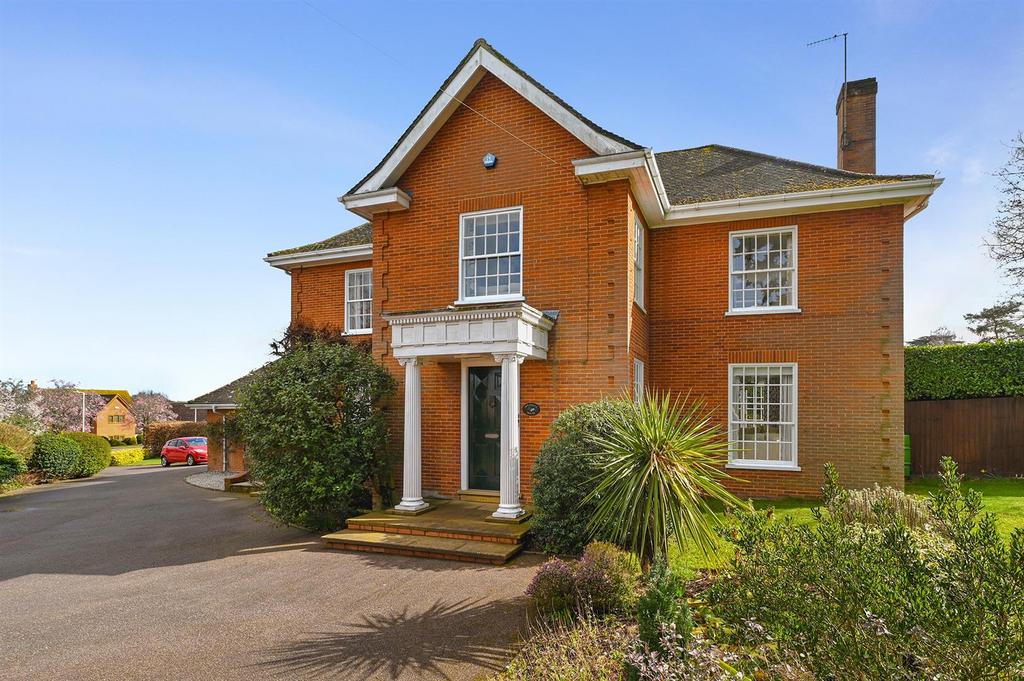 Barons Road, Bury St Edmunds 5 bed detached house £1,250,000