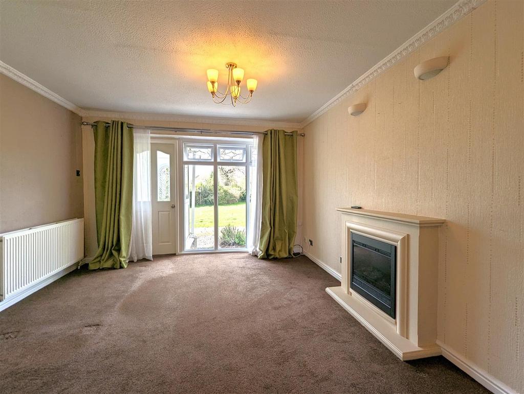 Netherton Close, Chester Le Street 2 bed terraced house £625 pcm (£