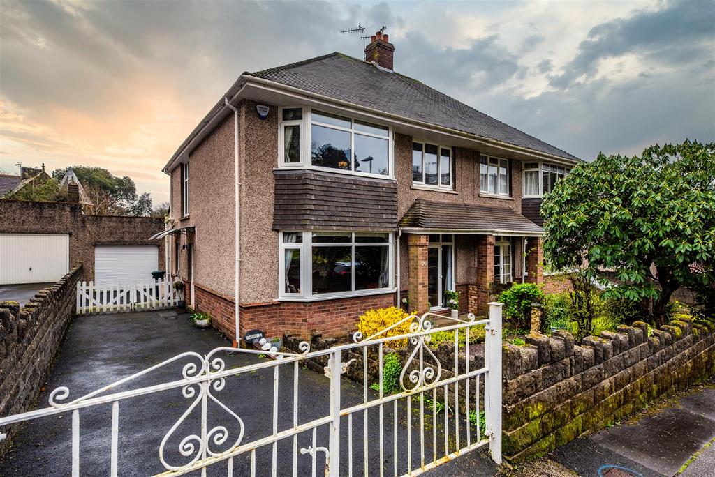 Ffynone Drive, Swansea 3 bed semidetached house for sale £350,000