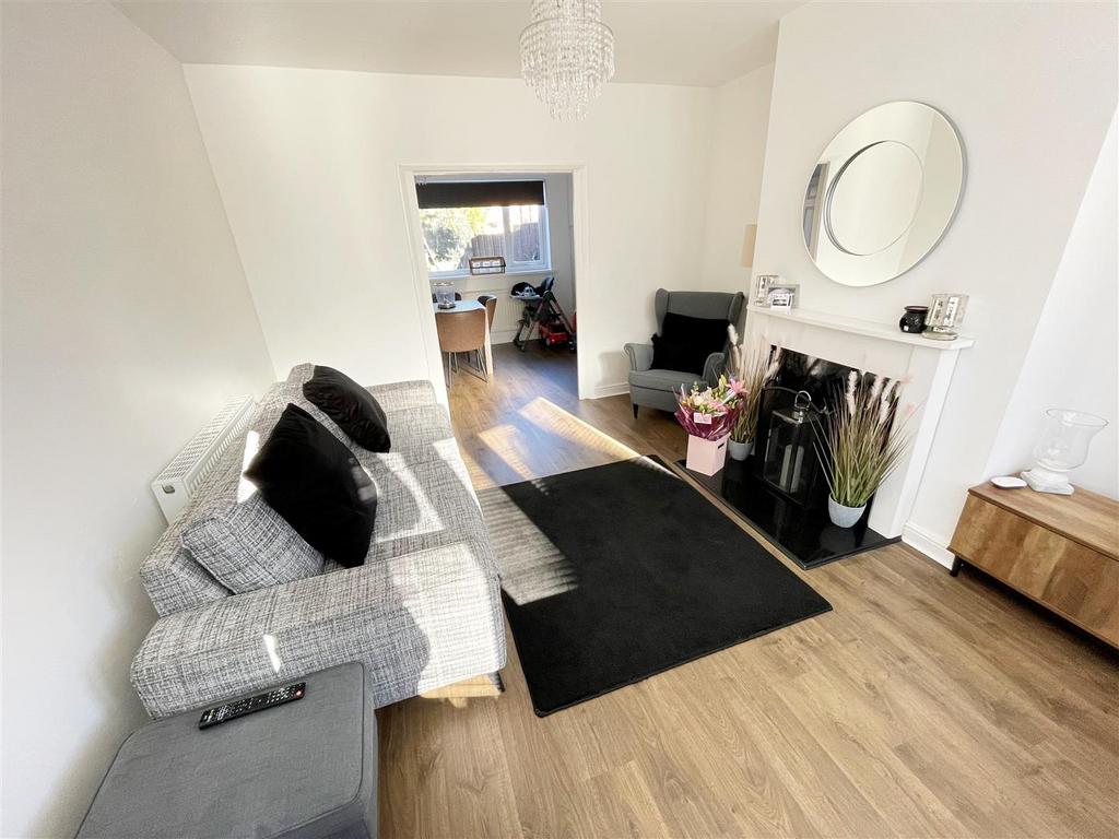 Ashgrove Avenue, Hartlepool 3 bed house £550 pcm (£127 pw)