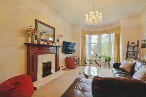 Flat D, 2 Cyprus Road, Nottingham, NG3 5EB