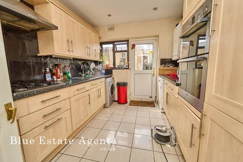 6 Shannon Close, Southall, UB2 5SX