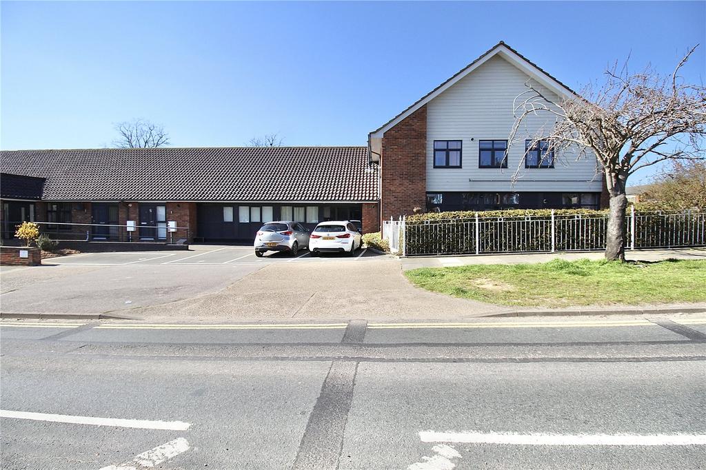 Hawthorn Drive, Ipswich, Suffolk, IP2 2 bed apartment for sale £160,000