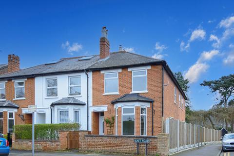 4 bedroom terraced house to rent - East Road, Maidenhead, SL6
