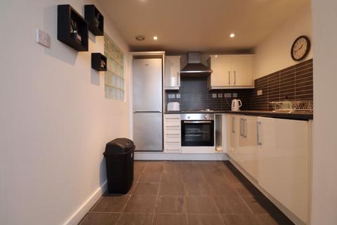 2 bedroom apartment to rent, 1A Blenheim Road, Liverpool, Merseyside, L18