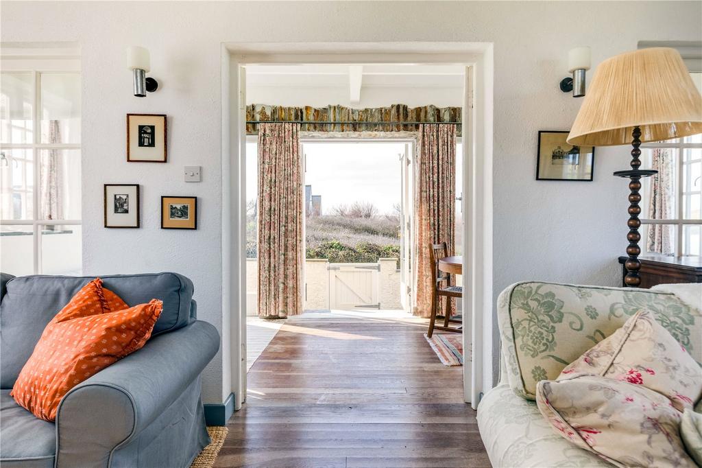 Sitting Room Vista