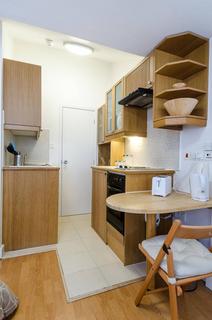 Studio to rent, Gloucester Street, Pimlico, London, SW1V