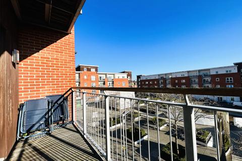 2 bedroom apartment for sale, Whale Avenue, Reading, Berkshire, RG2
