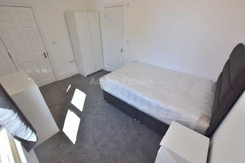 undefined, Room 4, Wokingham Road, Reading