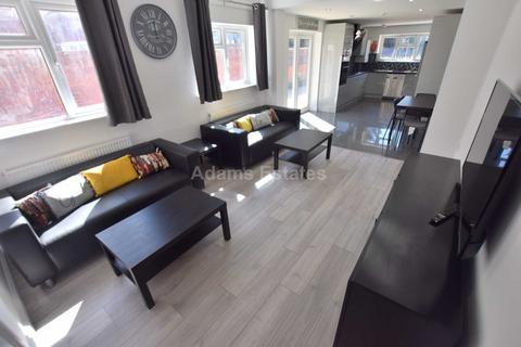 undefined, Room 4, Wokingham Road, Reading