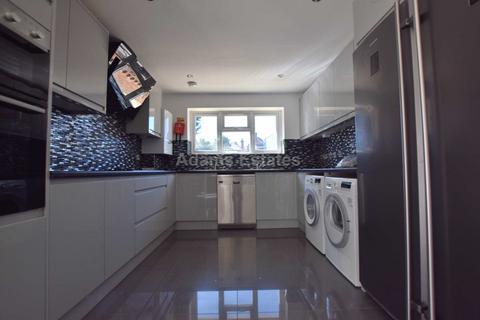 undefined, Room 4, Wokingham Road, Reading