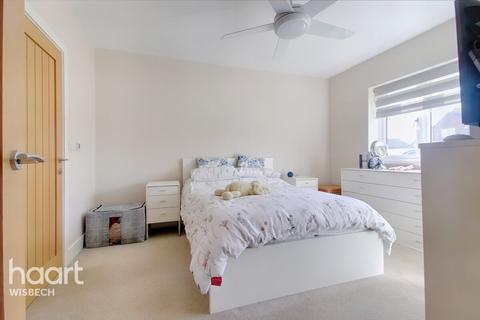 66 Austendyke Road, Weston Hills, Spalding, PE12 6BX