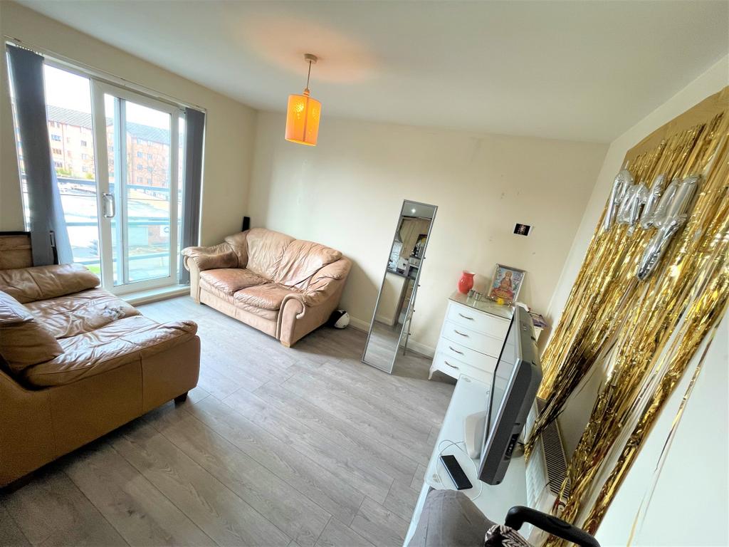 Flat 14, Bedford Court