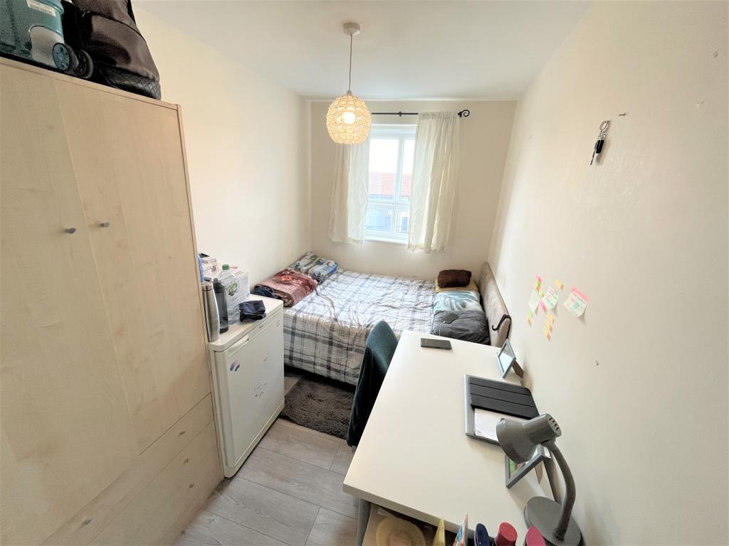 Flat 14, Bedford Court
