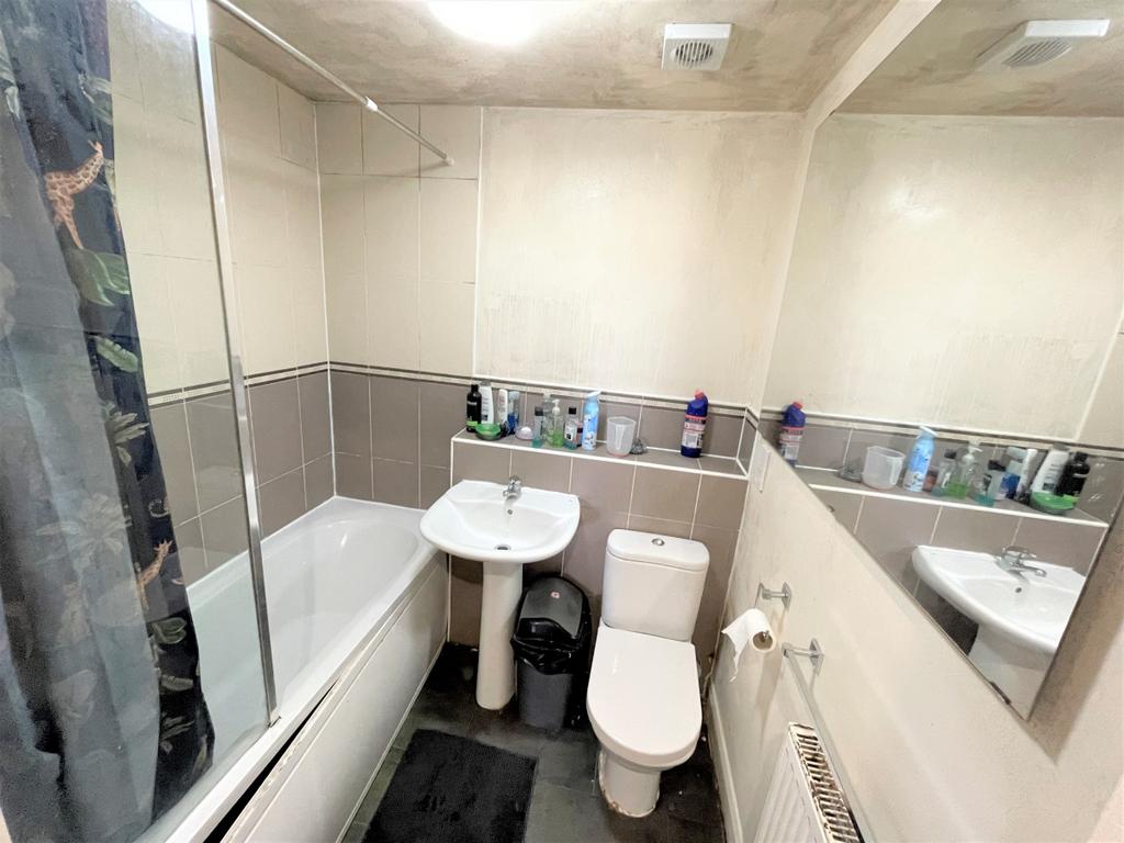 Flat 14, Bedford Court