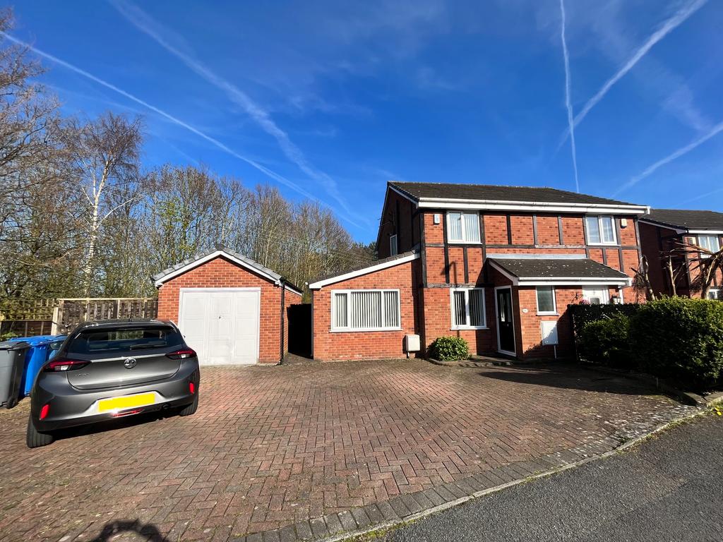 Burghill Road, Croxteth Park, Liverpool, L12 2 bed semidetached house