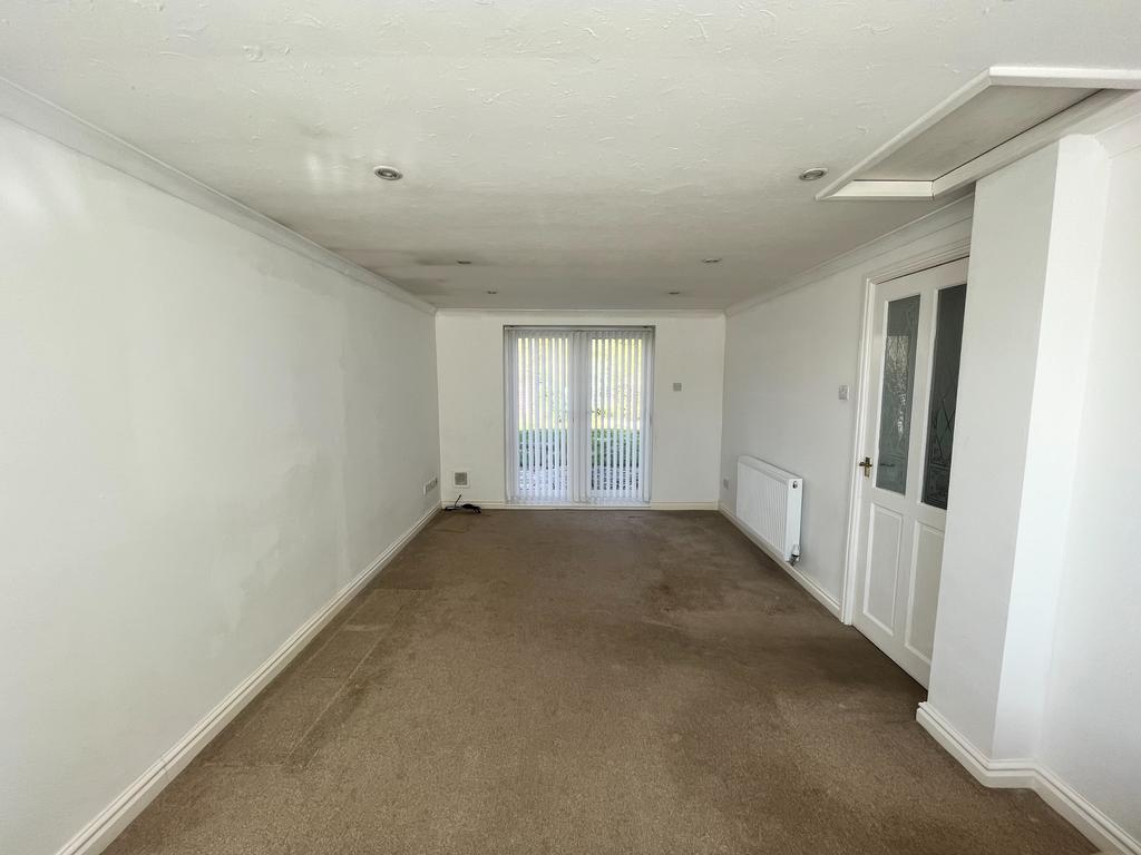 Burghill Road, Croxteth Park... 2 bed semidetached house £190,000