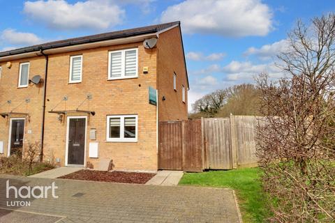 2 Clarence Gardens, Luton, LU1 5FL