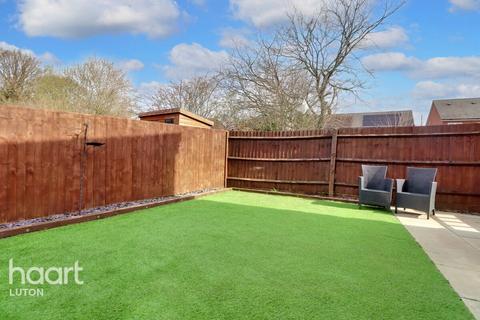 2 Clarence Gardens, Luton, LU1 5FL