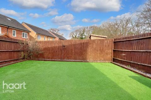 2 Clarence Gardens, Luton, LU1 5FL