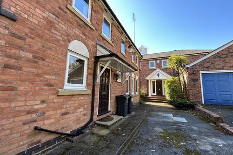 6 bedroom detached house to rent, 217A Bristol Road