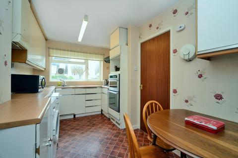 90b Worcester Road, Sutton, SM2 6QJ
