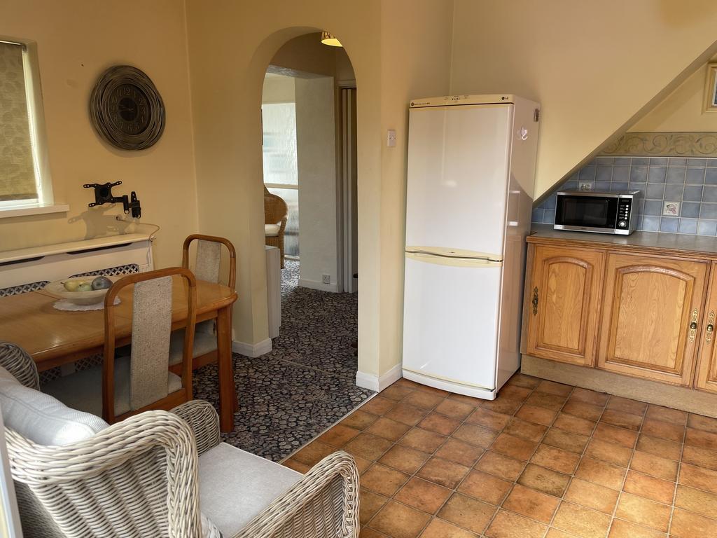 Orkney kitchen 2