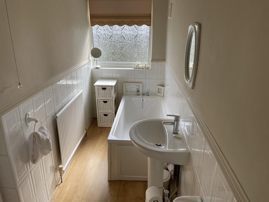 Orkney bathrooom