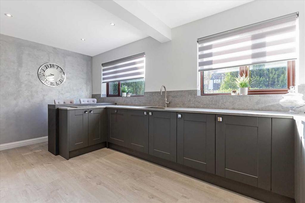 Kitchen (2)