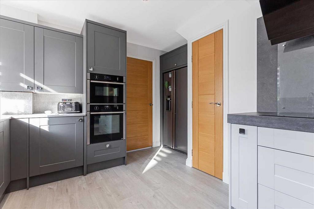 Kitchen (3)