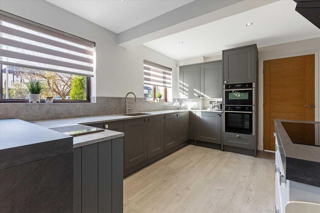 Kitchen (1)