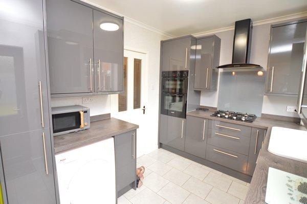 Open plan kitchen/diner