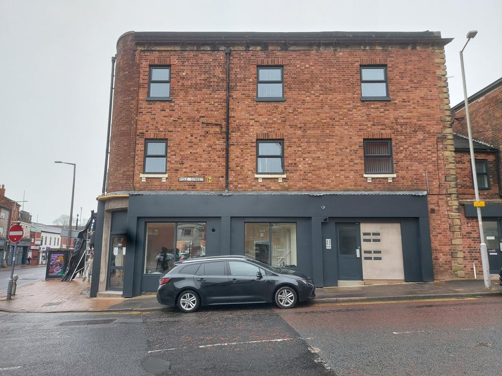 Derby Court Preston PR1 3DH Detached house to rent £850 pcm (£196 pw)