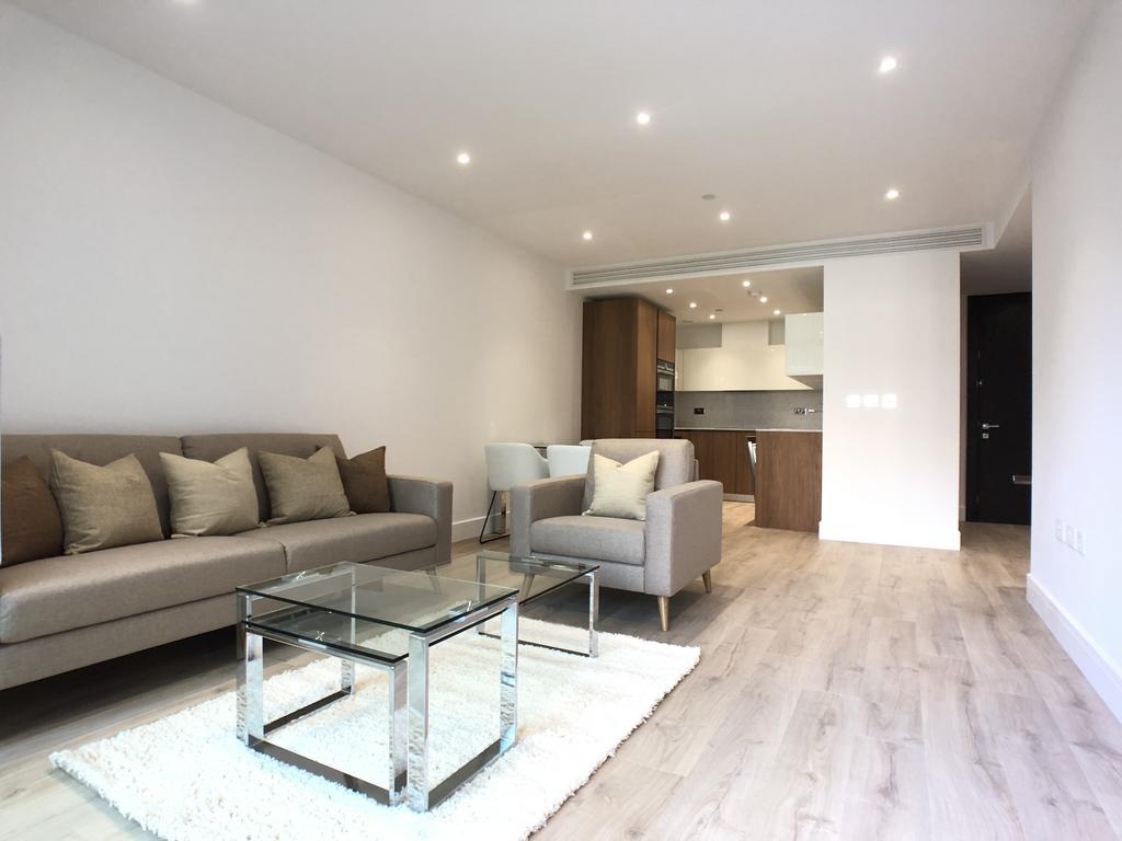 Neroli House, Aldgate East, London, E1 2 bed apartment - £3,200 pcm (£ ...