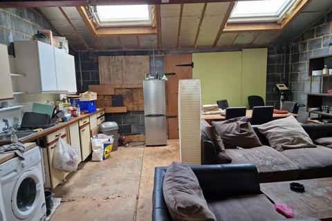 97 Purley Vale, Purley, CR8 2DW