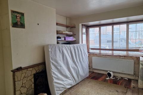 97 Purley Vale, Purley, CR8 2DW