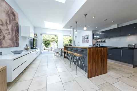 5 bedroom semi-detached house to rent - Henderson Road, London, SW18